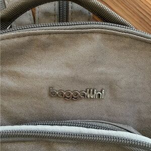 Baggallini Tan Backpack